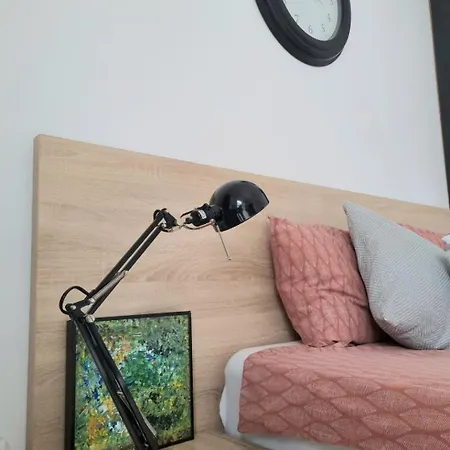 Exer I Apartment *