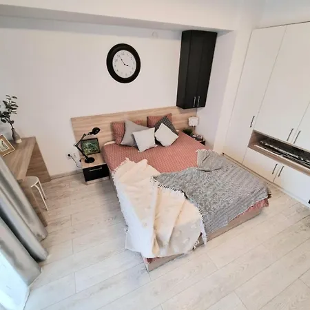 Apartment Exer I
